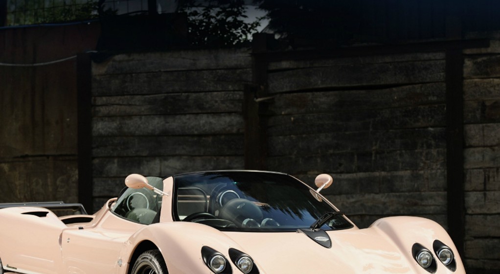 Różowa Zonda na sprzedaż