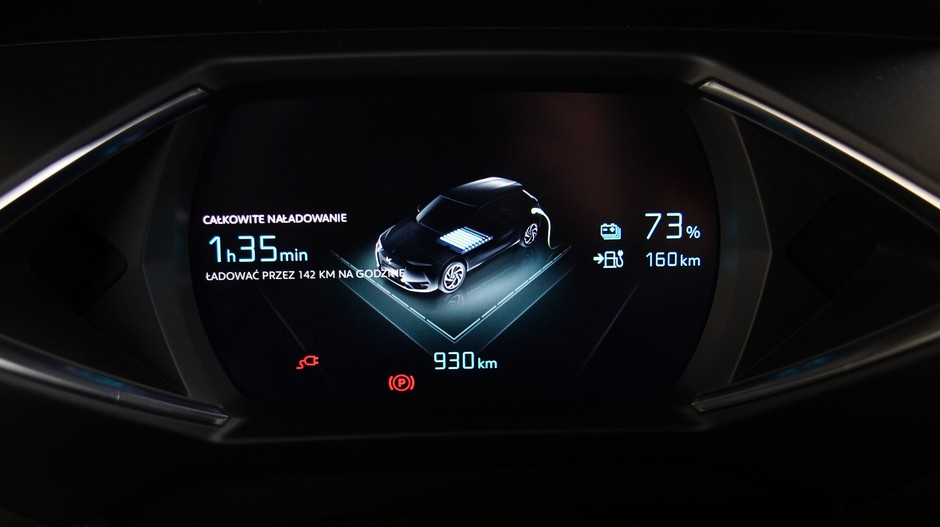 DS 3 Crossback E-tense - elektryk idealny do miasta