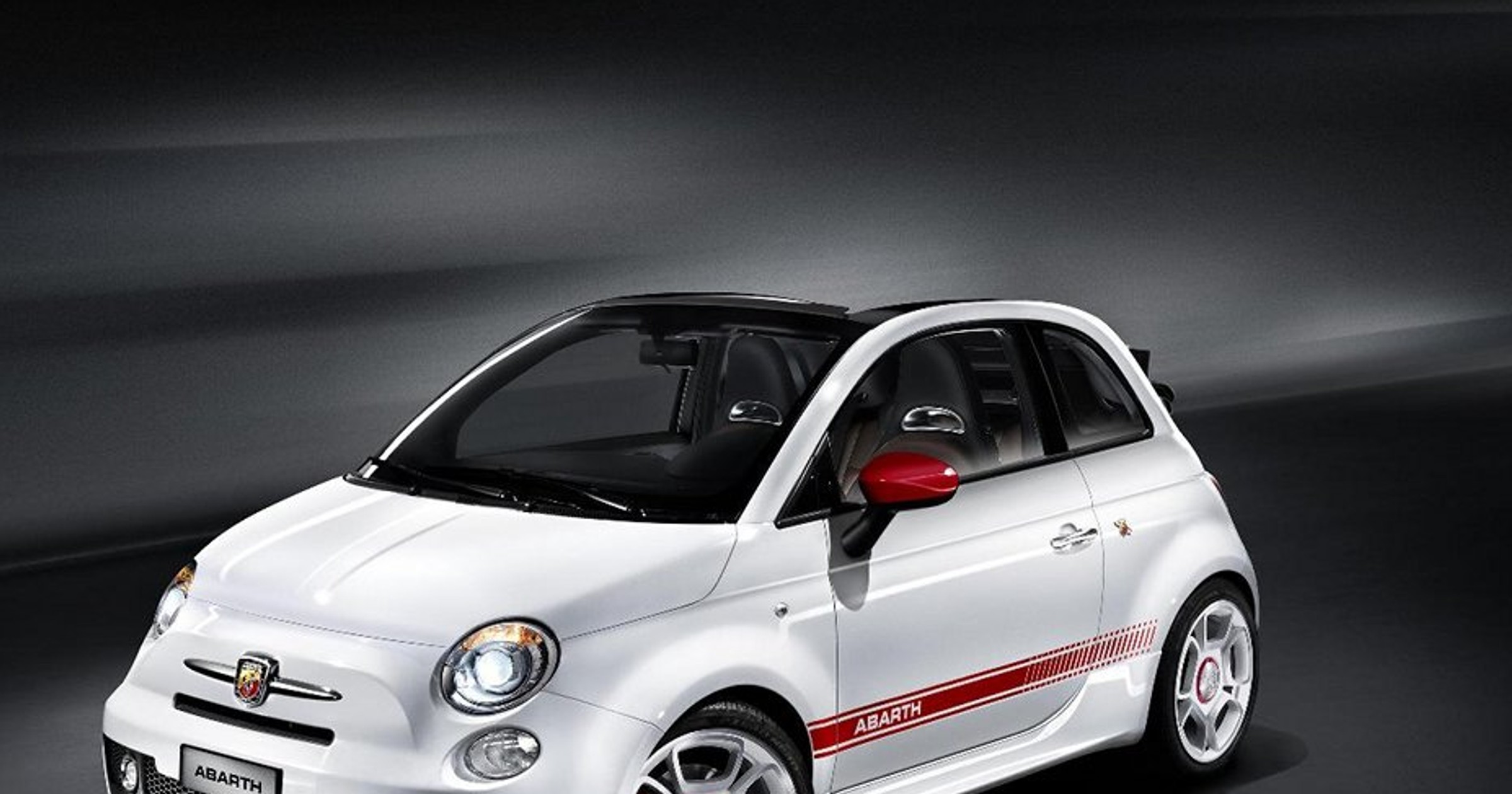Abarth 500C także z „manualem”