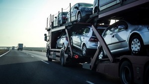 Podatek od samochodów spalinowych od nowego roku. Czy także podatek od SUV-ów?
