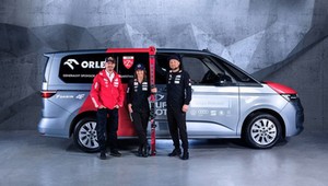 Polscy skoczkowie zmieniają auta. W tym sezonie pojadą na konkursy Volkswagenami