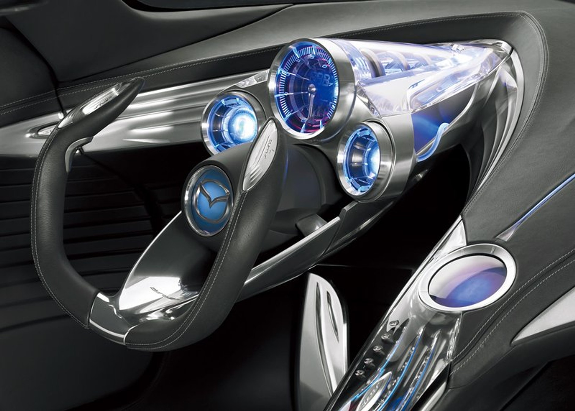 Detroit 2007: Mazda Ryuga jak sen (+ video)