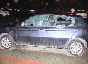 Strzelał z wiatrówki i wybijał szyby w samochodach. Wszystko nagrały miejskie kamery
