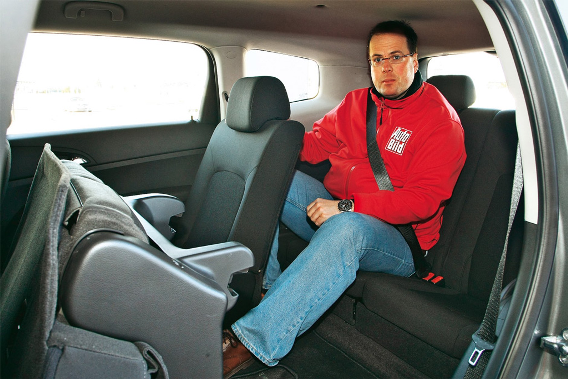 Ford Grand C-Max kontra Chevrolet Orlando i Renault Grand Scenic: czy oferują coś poza przestrzenią?