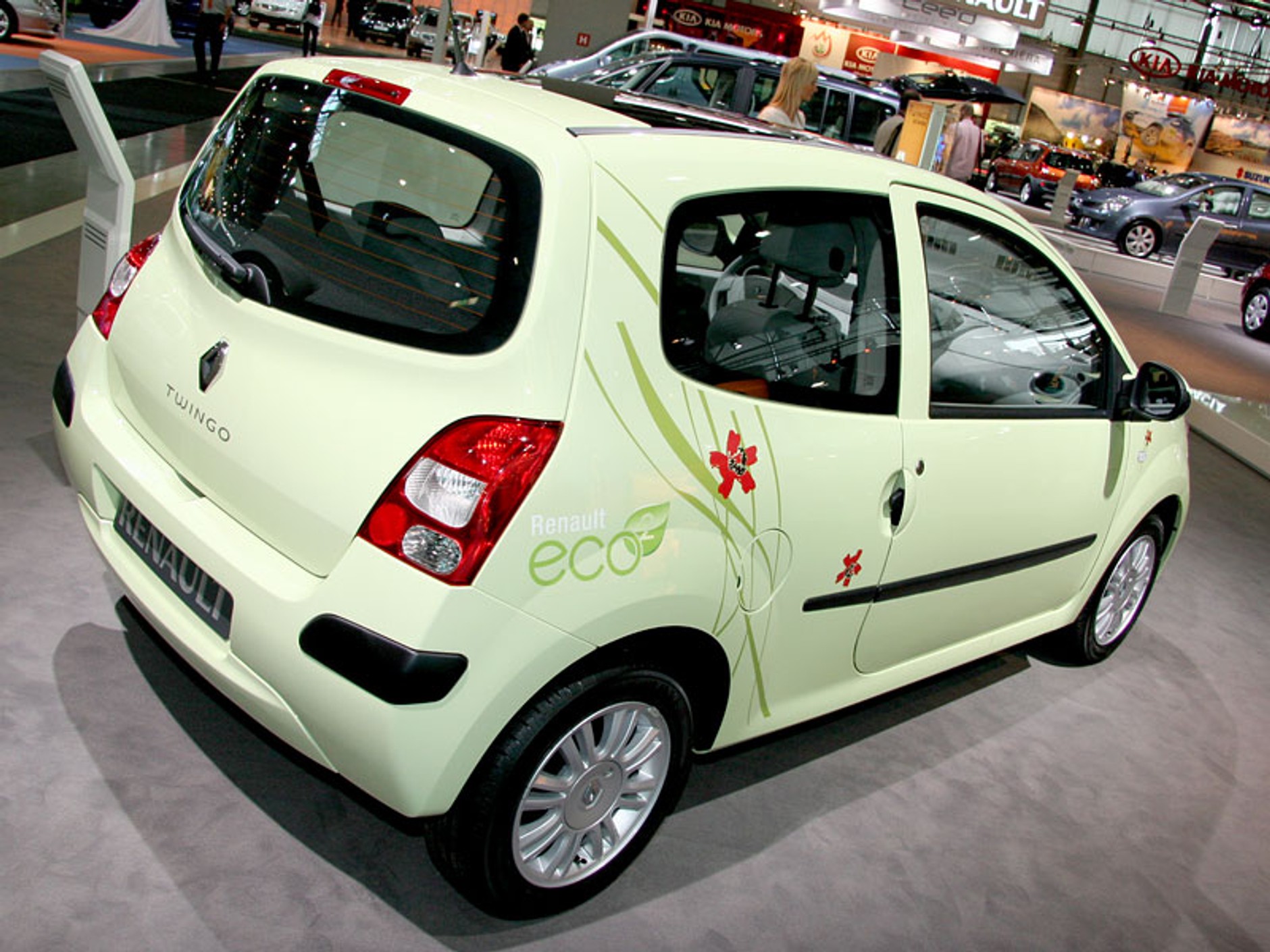 Autosalon Brno 2007: Co można zobaczyć? (3. część, 178 fotografii)