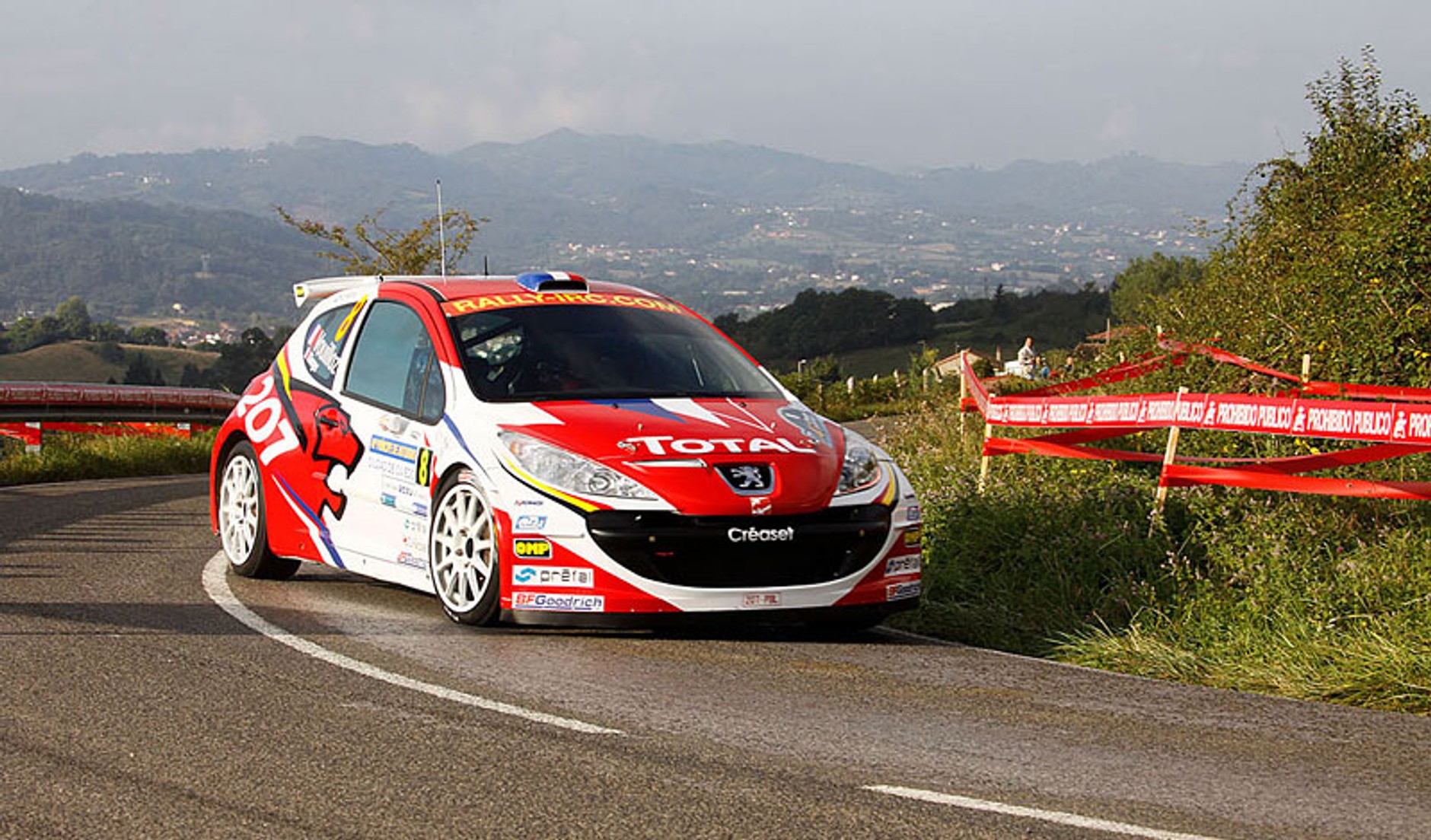 Rallye Principe de Asturias: Sołowow wciąż w grze (fotogaleria Willy Weyens)