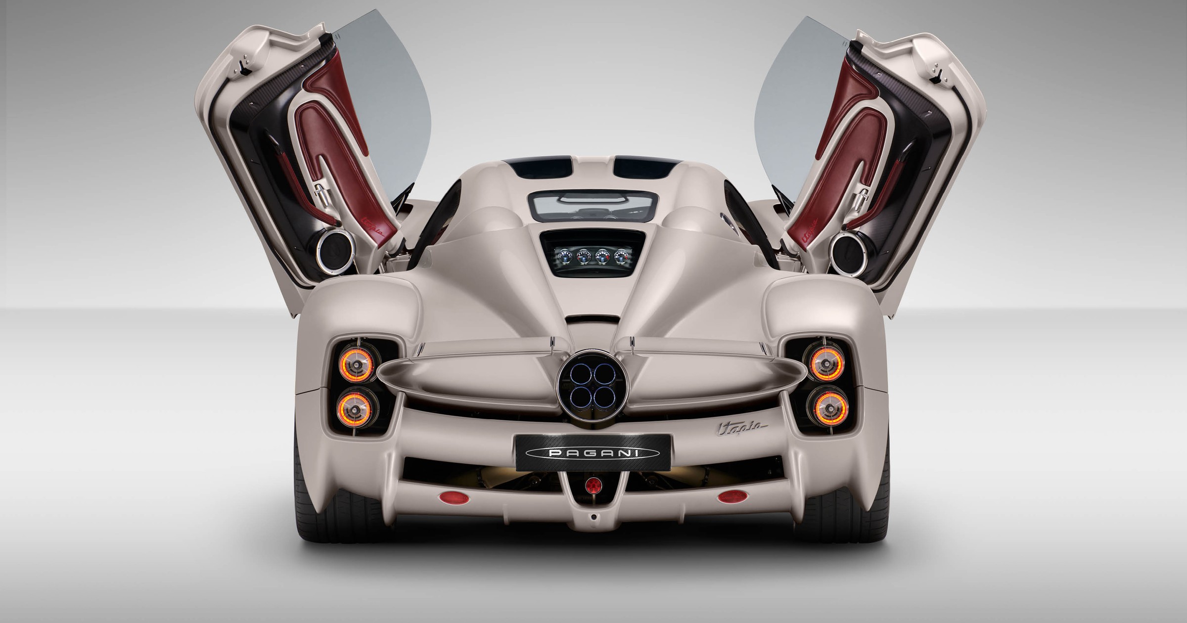 Pagani Utopia
