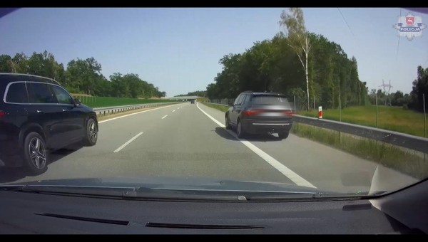 Kierowcę BMW poniosła fantazja na ekspresówce [WIDEO]