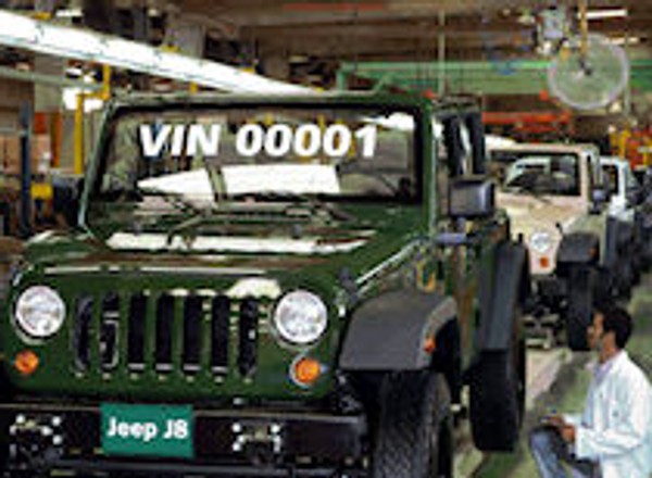 Jeep J8 już w produkcji - nie tylko dla wojska