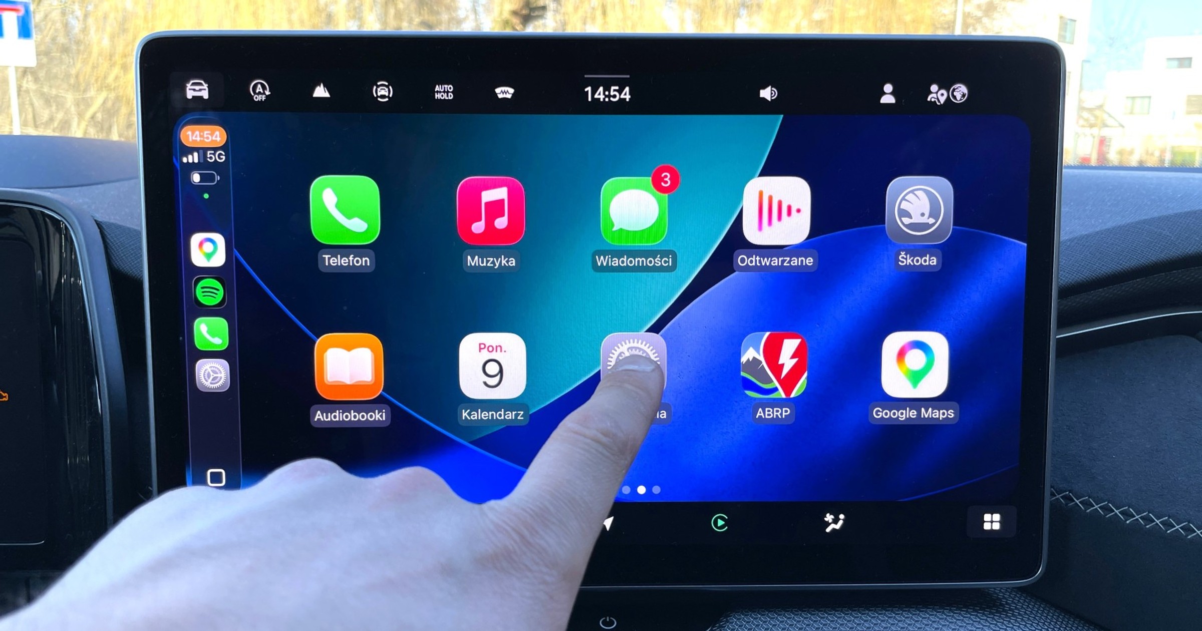 Zmiana wielkości ikonek w interfejsie Apple CarPlay