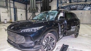 MG HS, Cupra Tavascan i Ford Tourneo Courier już po testach zderzeniowych Euro NCAP. Jeden z modeli rozczarował