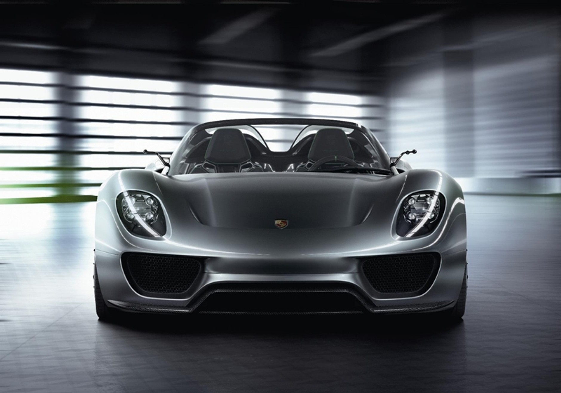 Porsche 918 Spyder ma cztery silniki