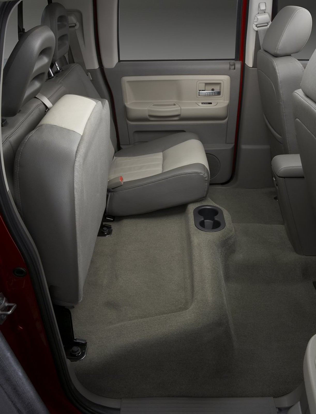 Dodge Dakota 2008: mocniejszy, praktyczniejszy, oszczędniejszy