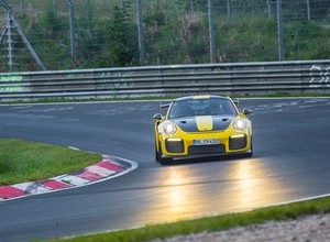 Najszybsze Porsche 911 wszech czasów rekordem na Nürburgringu