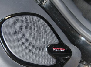 Bass reflex w Renault Clio