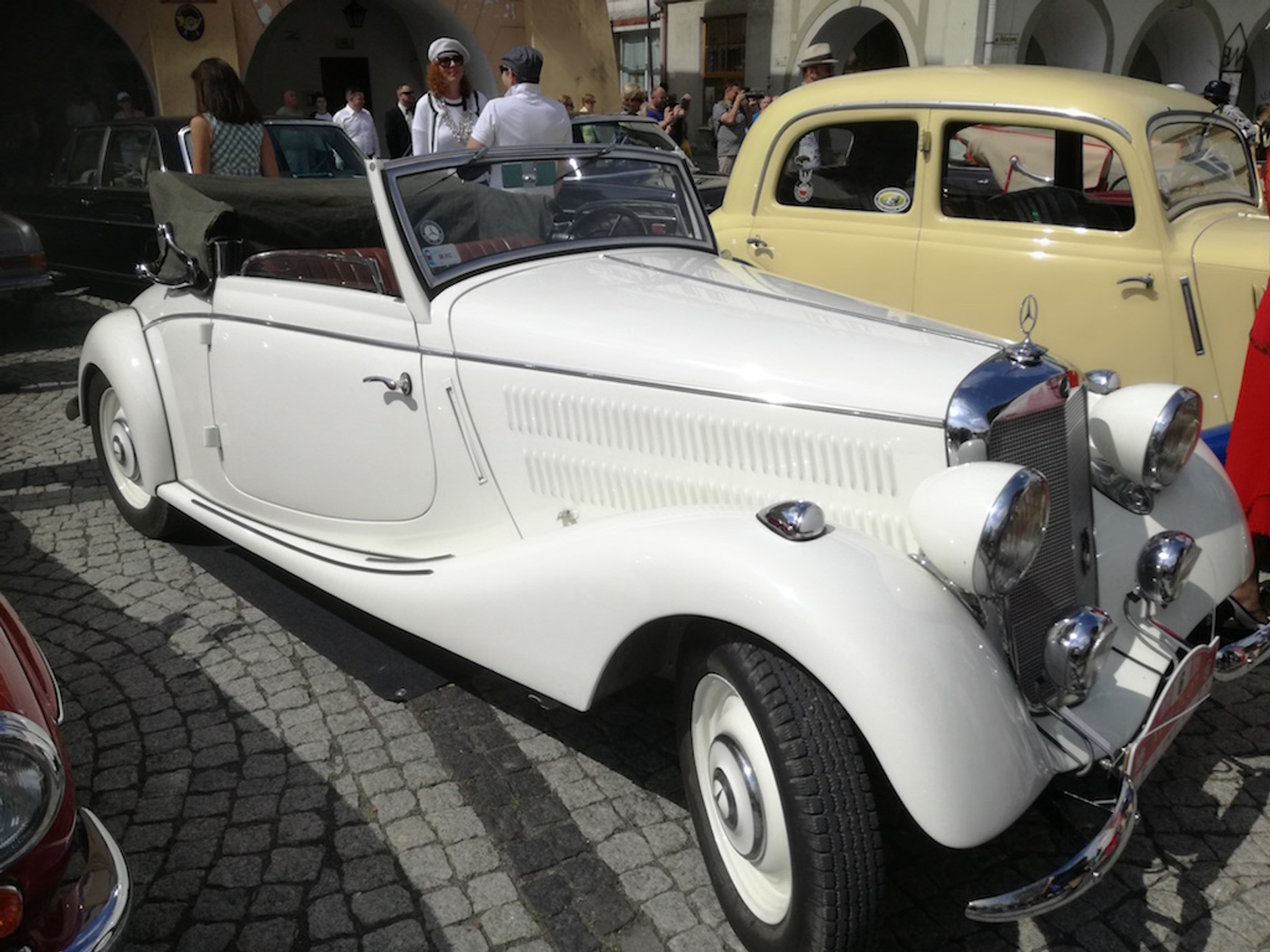 Zlot zabytkowych Mercedesów