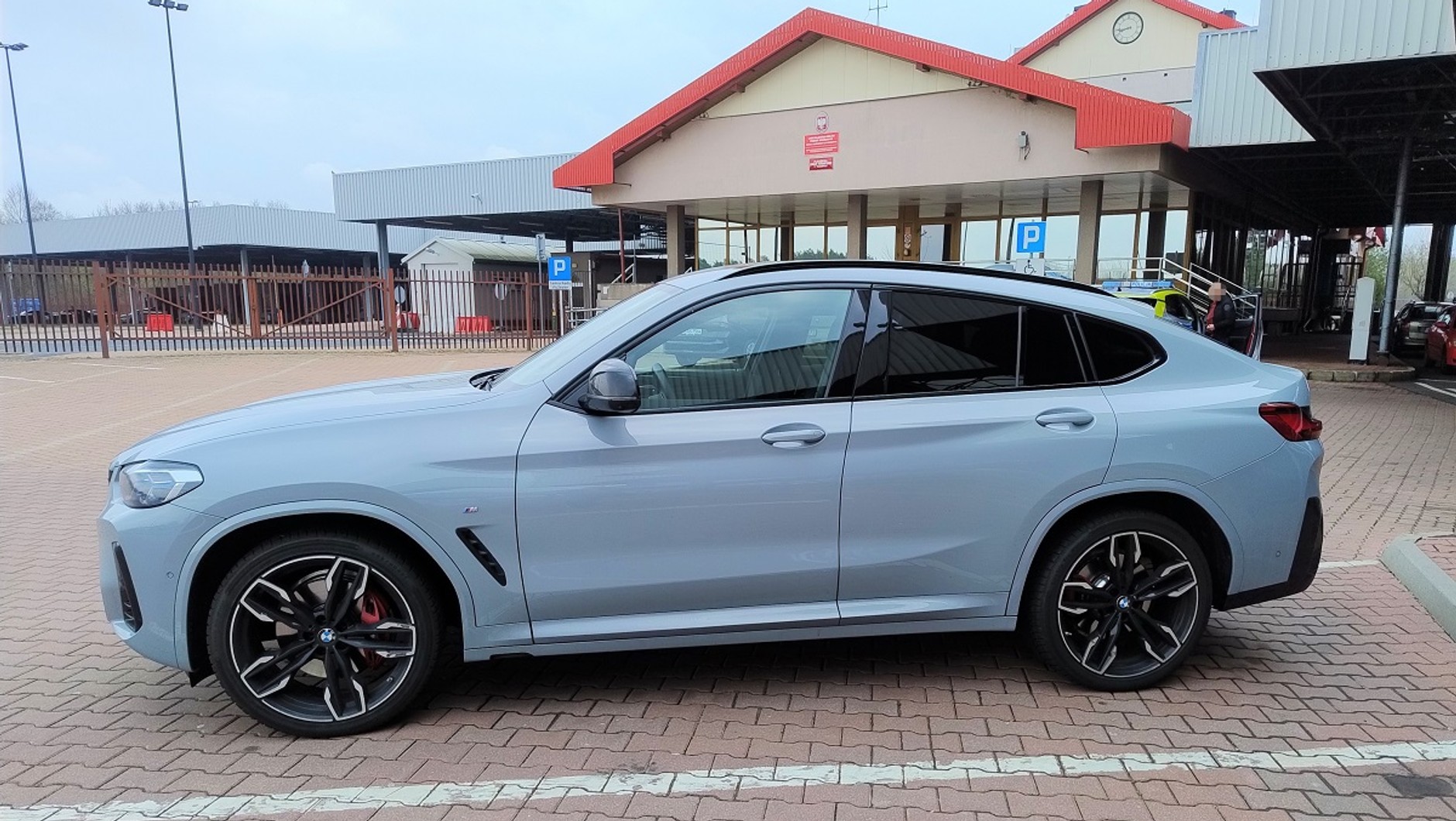 BMW X4 skradzione w Niemczech
