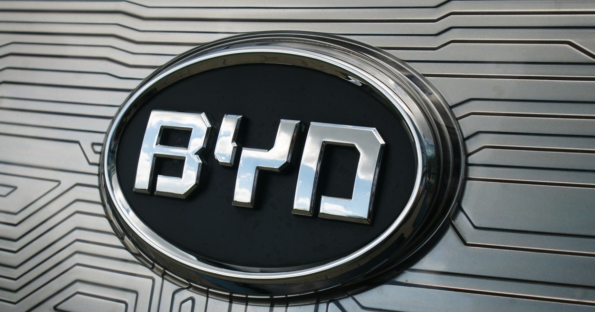 BYD e6