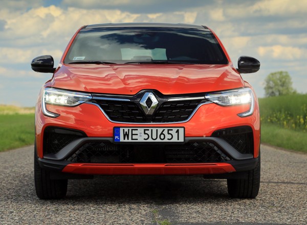 Renault sprzedało cztery salony w Warszawie. To największa transakcja na rynku