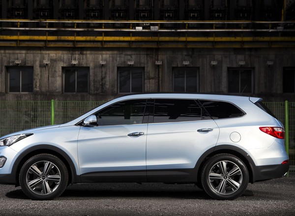 Hyundai Grand Santa Fe zadebiutuje w Genewie