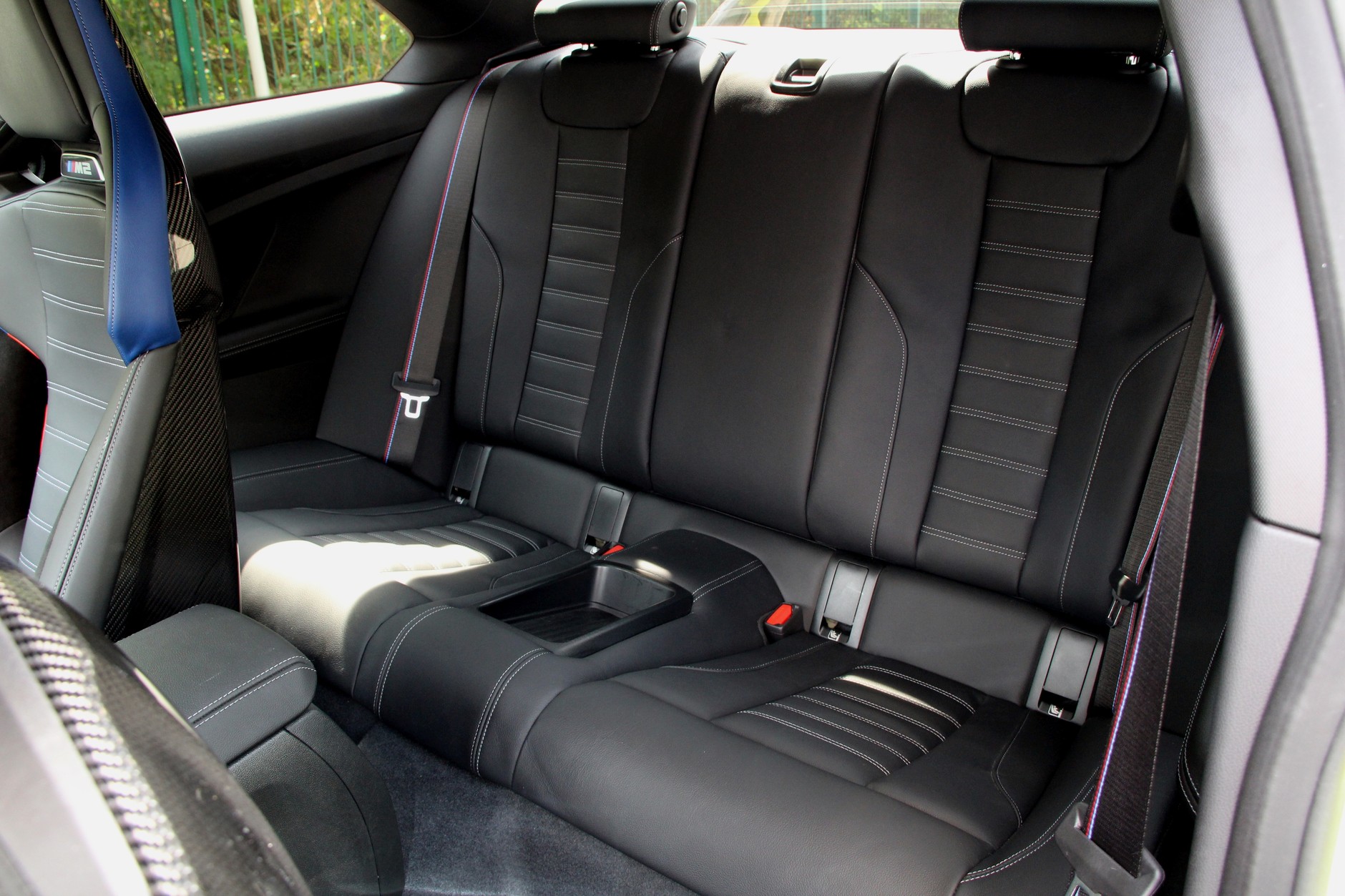 BMW M2 z akcesoriami M Performance