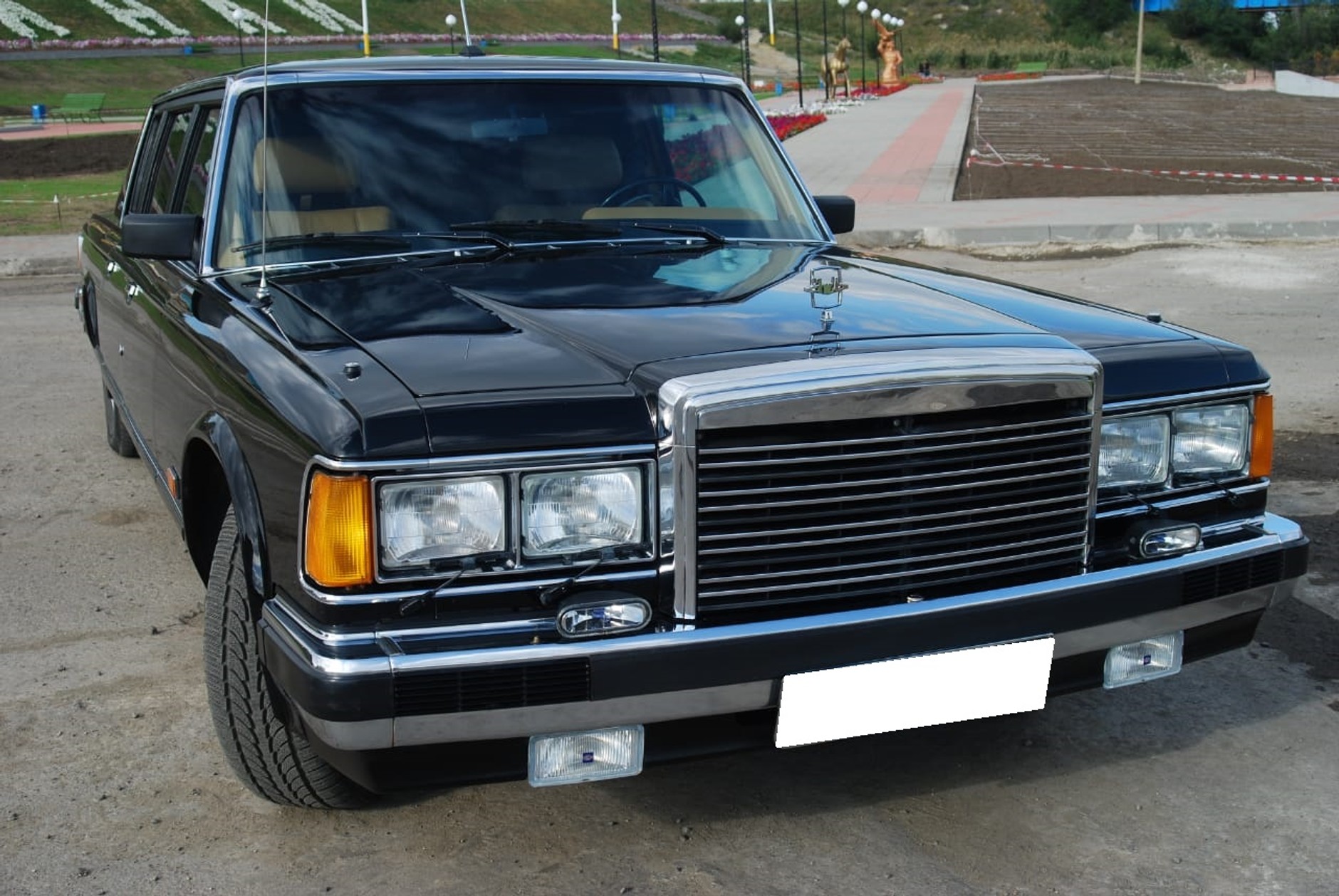 Sowiecka limuzyna marki Ził