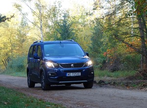 Peugeot Rifter Long 1.5 dCi Allure 130 KM – auto rodzinne, do bólu praktyczne