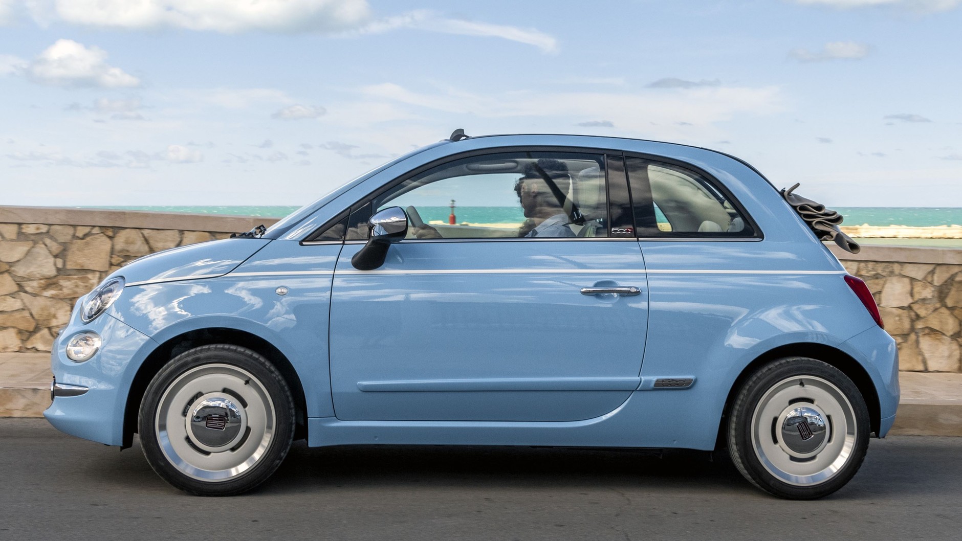 Fiat 500 (druga generacja; od 2007 r.)