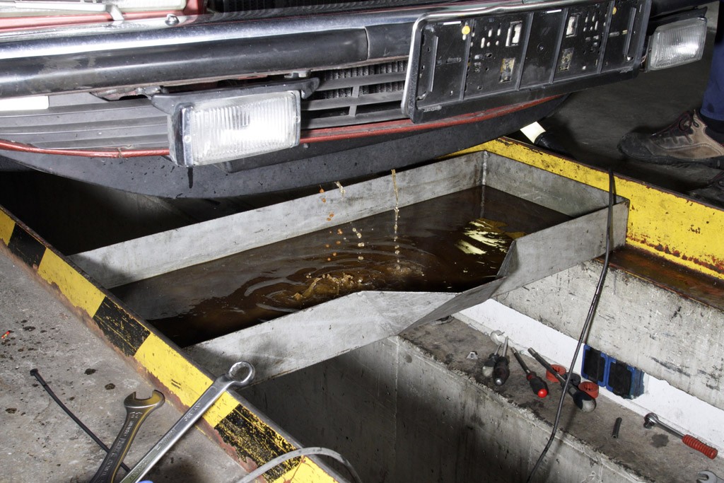 Wymiana lub naprawa chłodnicy krok po kroku