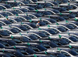 General Motors nie ukończyło produkcji 95 tys. samochodów. Czekają na brakującą elektronikę