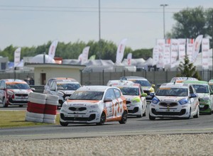 KIA Lotos Race 2015 na Torze Poznań (8-9.08)
