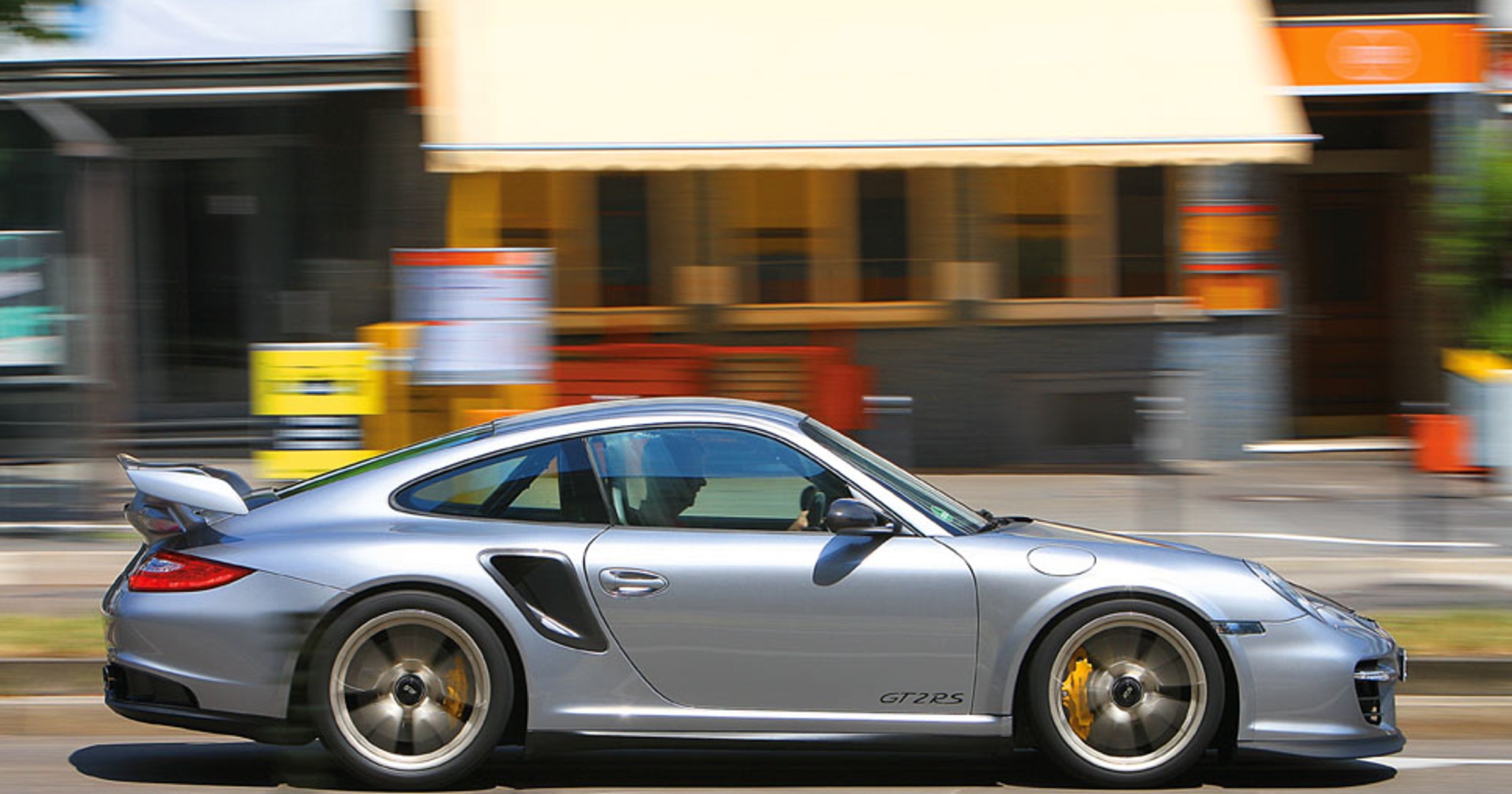 Porsche GT2 RS: Sport w najczystszej formie