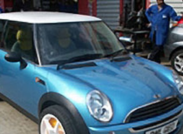 PML MINI QED: Hybrydowe MINI – 652 KM i 0-100 km/h w 4,5 s