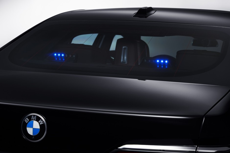 BMW serii 7 Protection. Jeżdżąca kapsuła bezpieczeństwa