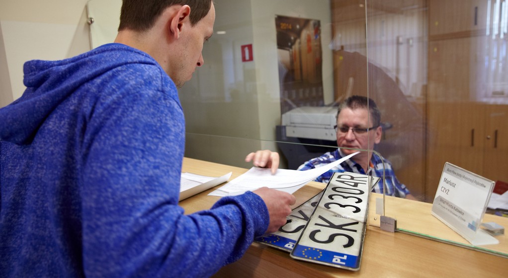 Rejestrowanie samochodu