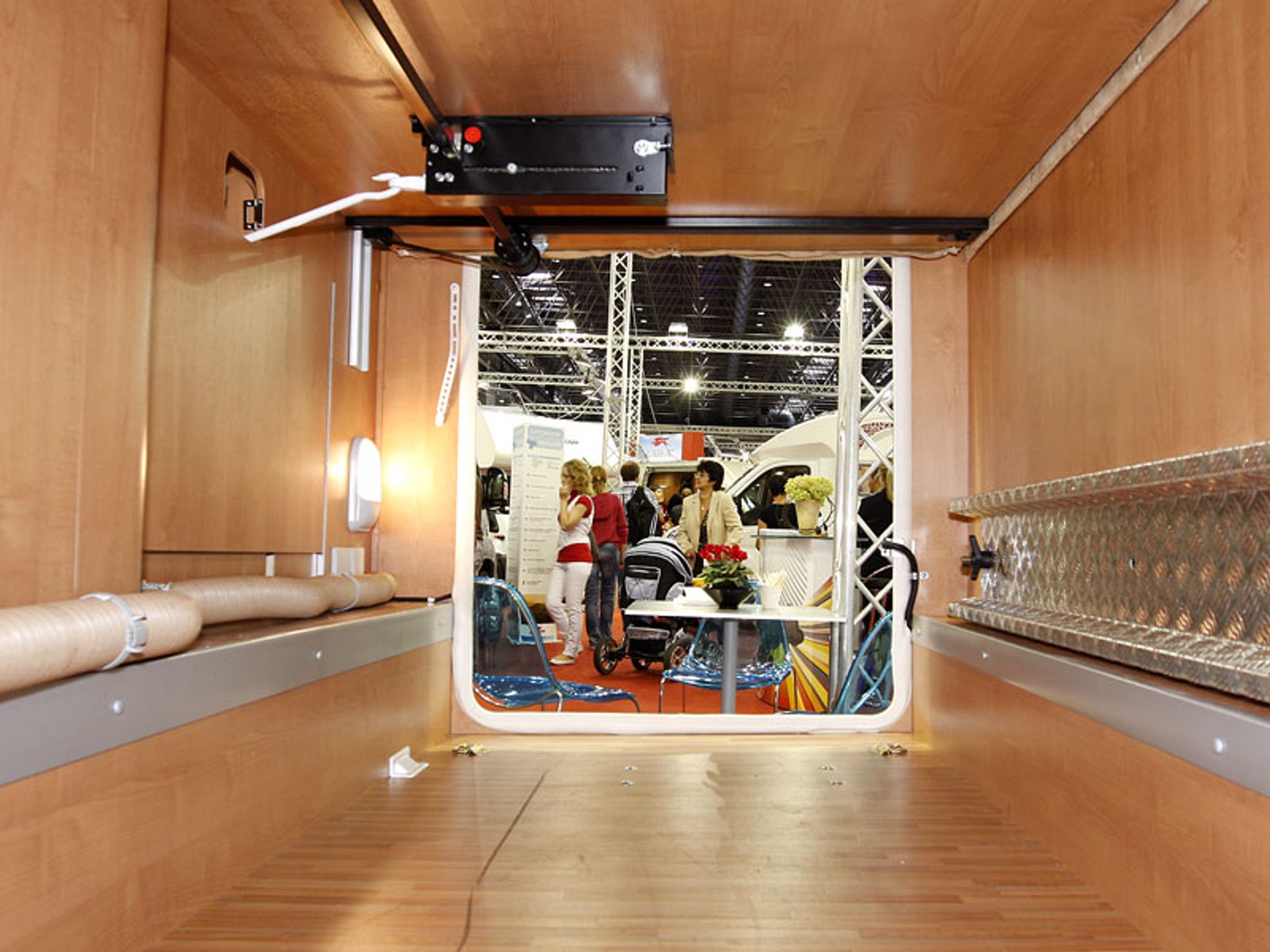 Caravan Salon Düsseldorf 2009: nowości turystyki na kołach - fotogaleria