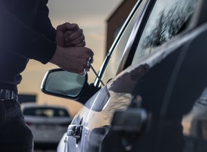 Kia Boys zbili szybę w Hondzie, bo pomylili ją z Hyundaiem. Wszystko przez TikToka
