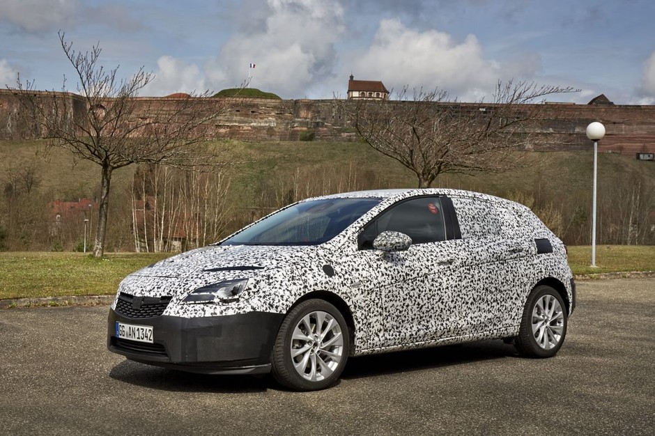 Opel Astra V