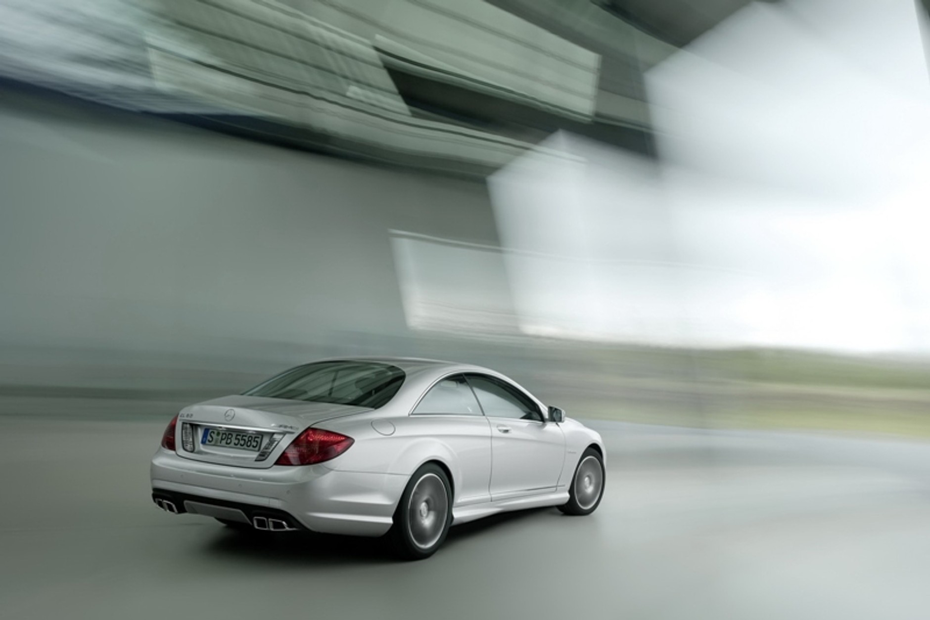 Mercedes CL 63 i CL 65 AMG – szybkie bestie po liftingu