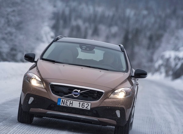 Volvo V40 Cross Country: kombi na sportowo