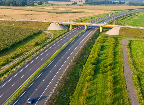 Które drogi oddano do ruchu w 2021 r.? Sprawdziliśmy wszystkie otwarte odcinki