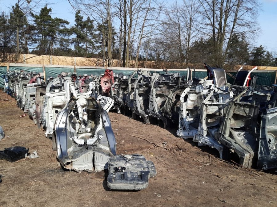 „Dziupla” jak hurtownia motoryzacyjna [Zdjęcia, nagranie]