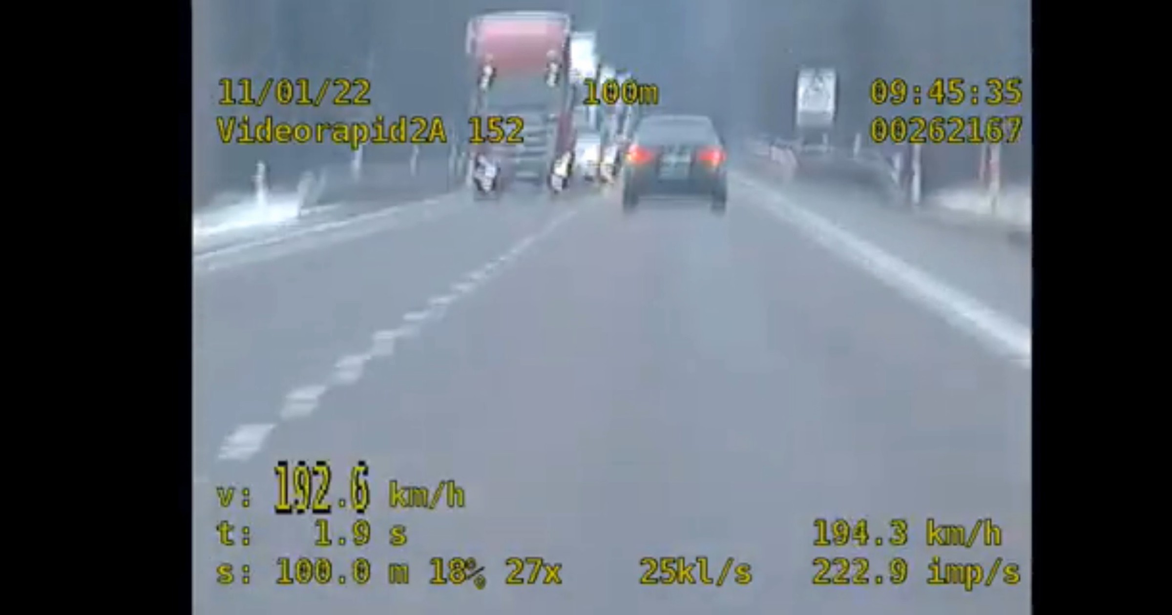 Kierowca przekroczył prędkość o ponad 100 km/h