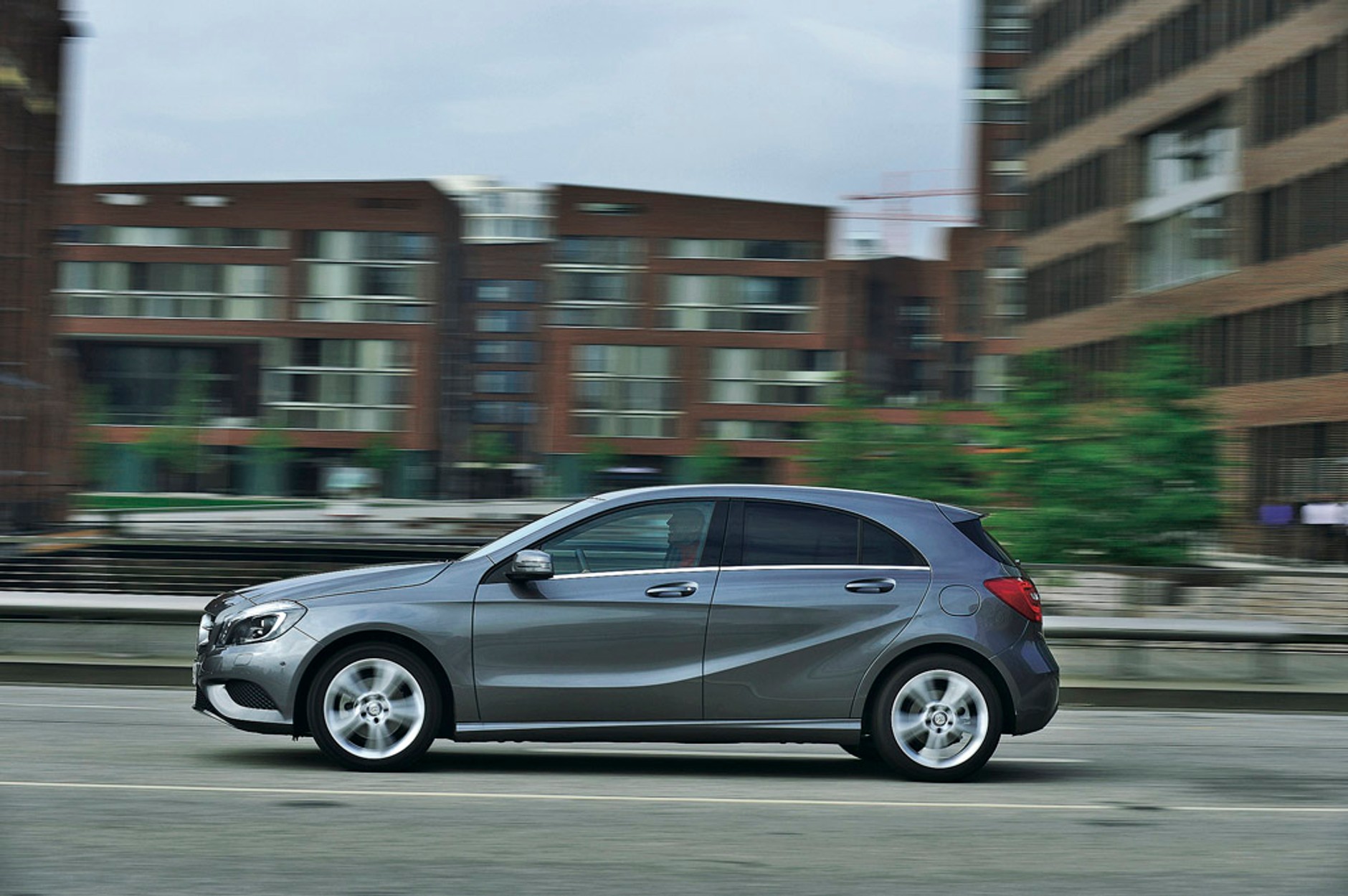 Audi A3 kontra BMW serii 1 i Mercedes klasy A: porównanie kompaktów klasy premium