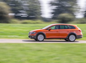 Seat Leon 2.0 TDI X-Perience – Na autostradzie | Test długodystansowy (cz. 5)