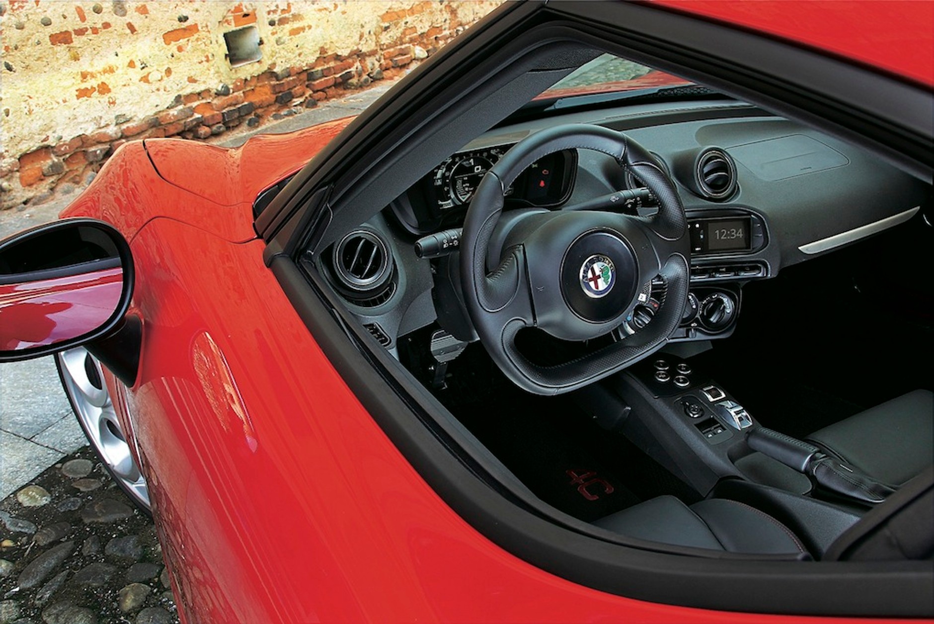 Alfa Romeo 4C wnętrze