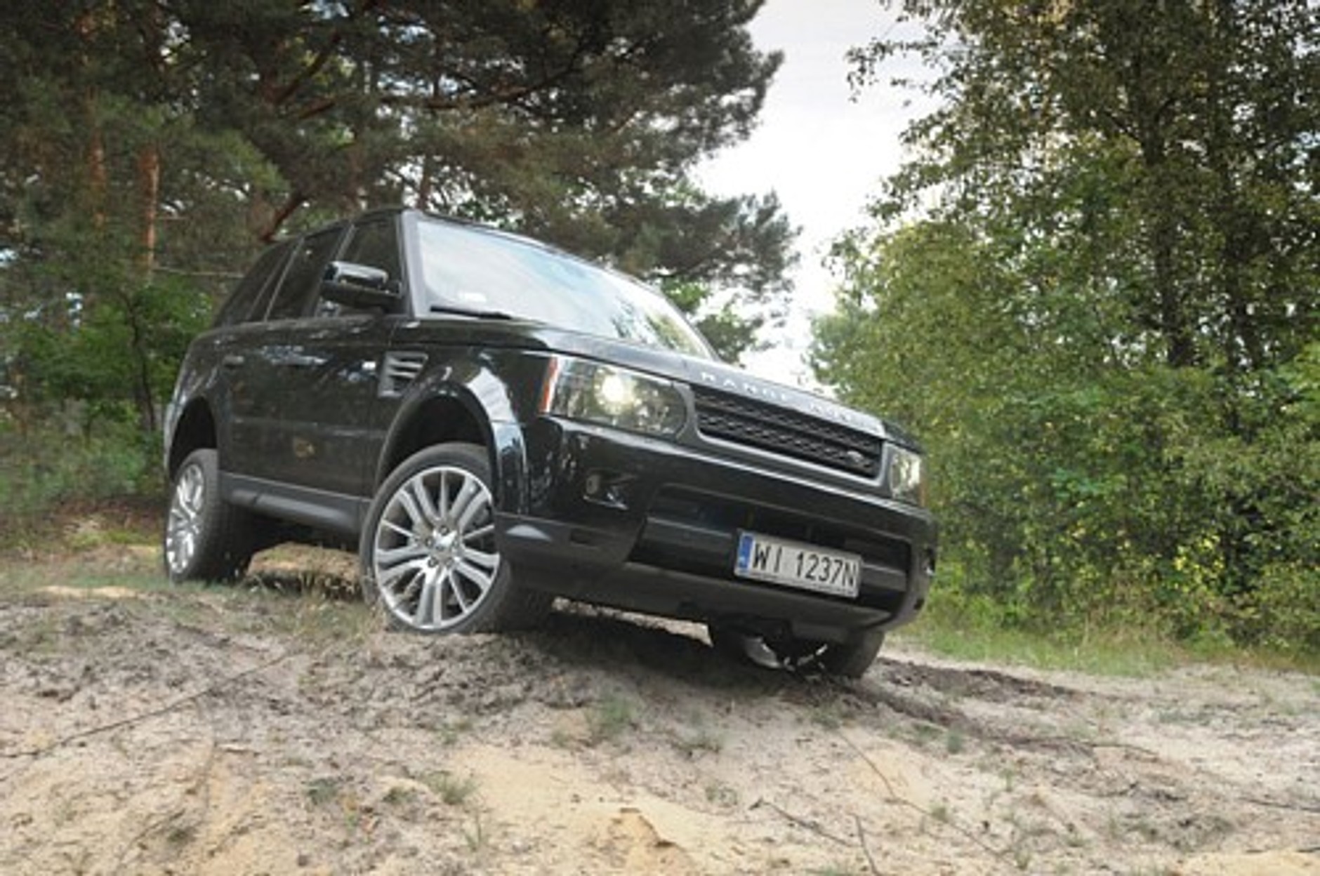Range Rover Sport TDV6 HSE: Luksus absolutny