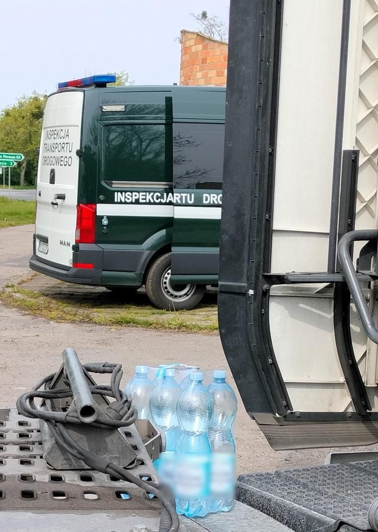 Zgrzewka wody stała na zbiorniku paliwa