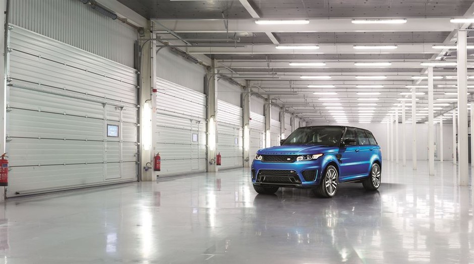 Range Rover Sport SVR jak rakieta