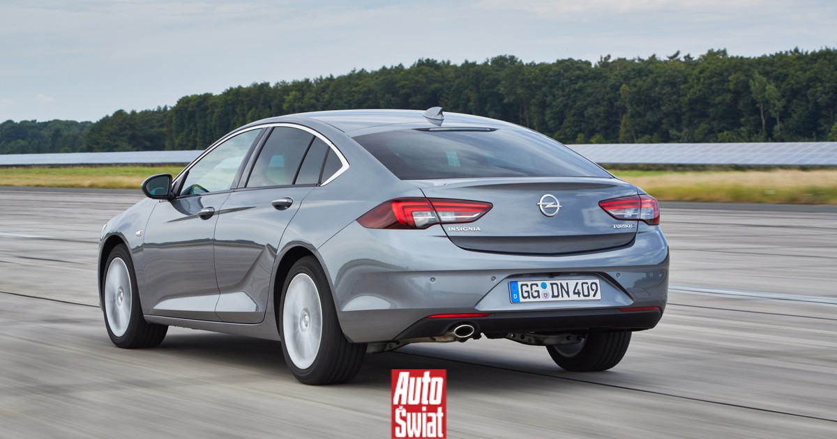 Czy używany Opel Insignia to dobry pomysł? Zabraliśmy do mechanika dwie generacje